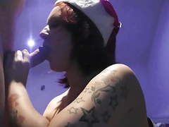 Free Kilo Clips presents: Tia's christmas webcam show