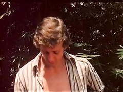 Free Kilo Clips presents: It's easy to find a white woman in africa