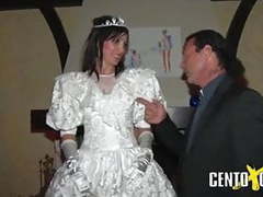 Free Kilo Clips presents: Scopata mega, dal film di giorno sposa di notte scrofa