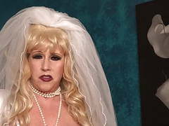 FreeKiloClips presents: Nympho bride and her toys.