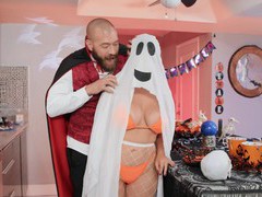 Free Kilo Clips presents: Hardcore ffm threesome with stunning emma hix & lasirena69