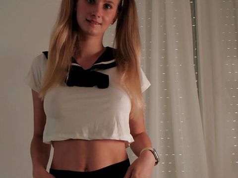 Free Kilo Clips presents: Hot sex with a university girlfriend