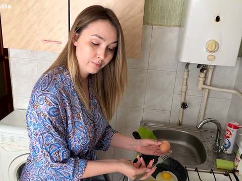 Free Kilo Clips presents: To the surprise of the stepson, the stepmom's pussy turned out to be as narrow as the sex doll's pussy