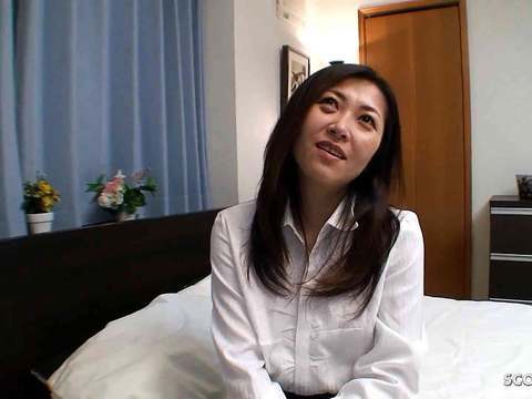 Free Kilo Clips presents: Japanese mature mom seduce to fuck and creampie in uncensored jav porn
