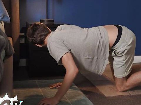 Free Kilo Clips presents: Threeway affairs between roommates joey mills, finn harding and troye dean - twinkpop