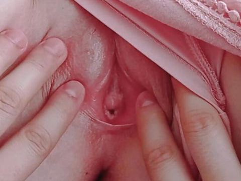 Free Kilo Clips presents: Touching petite pussy under shorts