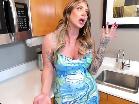 Free Kilo Clips presents: My cock thirsty stepmom - s9:e7