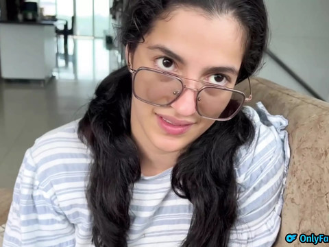 Free Kilo Clips presents: ! student gives her virginity to her math teacher!