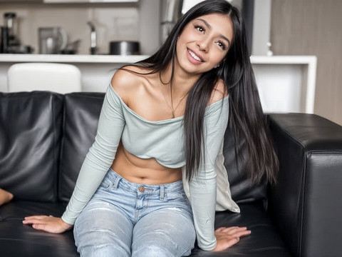 Free Kilo Clips presents: Cute 18yo latina tight pussy banged at amateur modeling casting