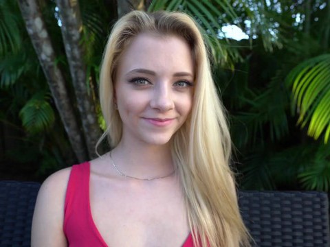 Free Kilo Clips presents: Blonde neighbor riley star wants into the pool and offers her pussy