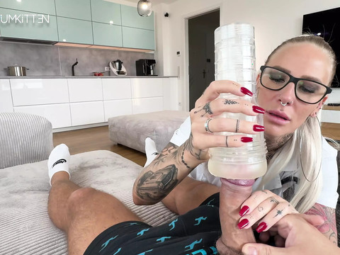 Free Kilo Clips presents: Ride therapy for pole fever - raw xxl glasses facial you won't forget