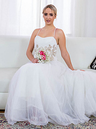 Free Kilo Clips presents: Blonde bride Anna Khara has sex with the groom and a photographer at once
